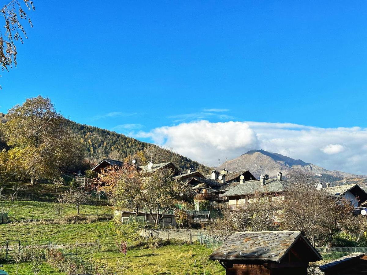 Meizon - La Montagna, Pila, Crevacol, Aosta E Valpelline Gignod Bagian luar foto